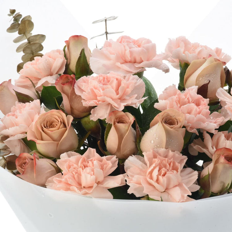 Diwali Cappuccino Roses & Peach Carnations Bouquet - Diwali Gifts