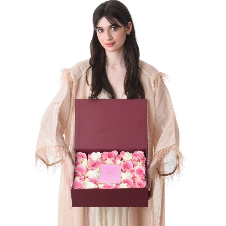 Meadows of Pink Grace Hamper - Zuvees.ae