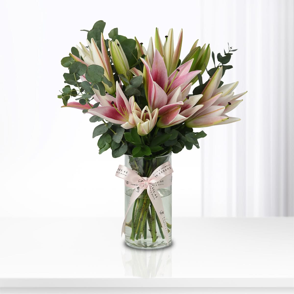 Moonblush Lilies Vase - Zuvees.ae