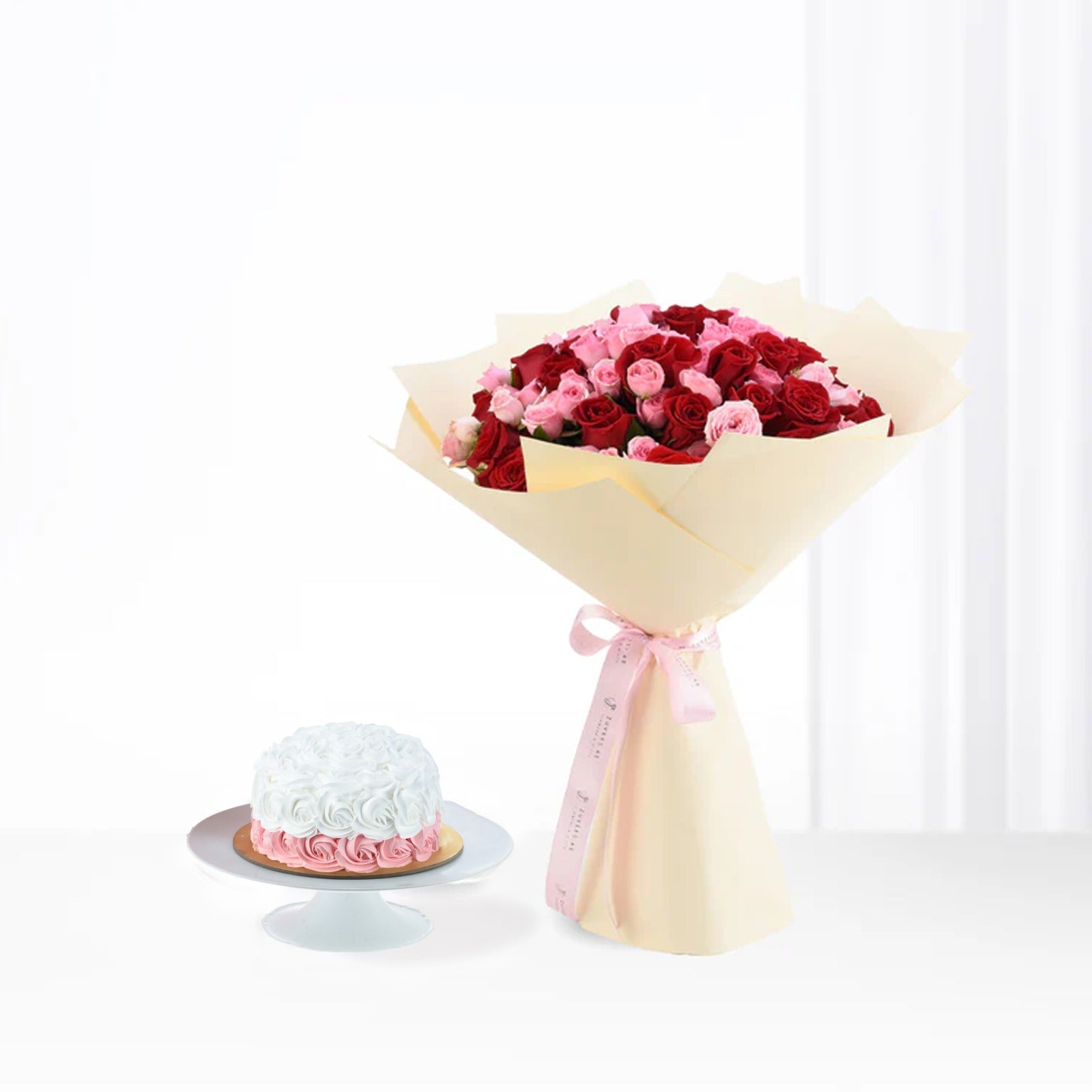 Red & Pink Spray Roses Cake Combo - Zuvees.ae