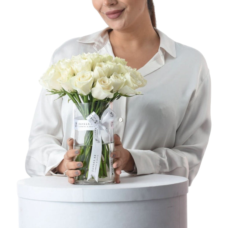 Snow Petals Bouquet - Zuvees.ae