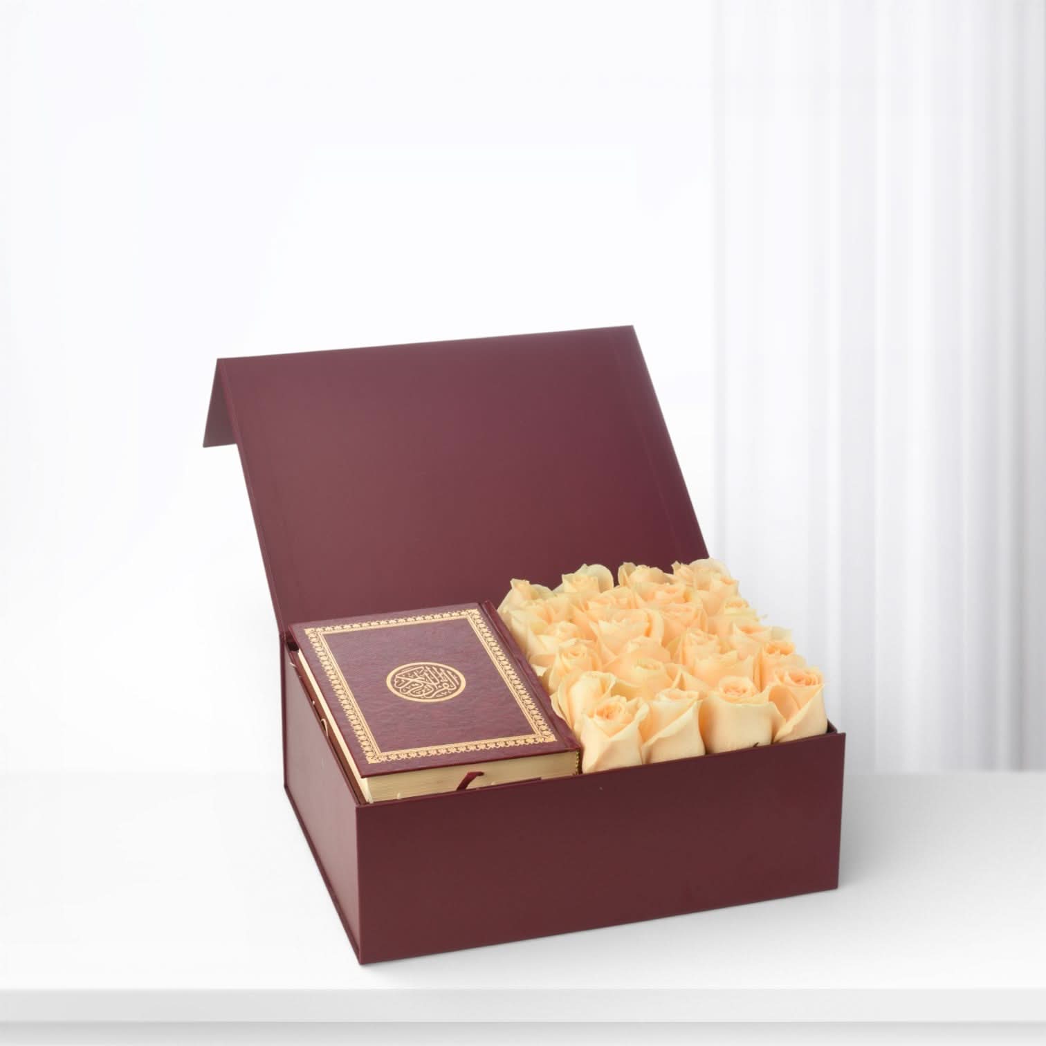 Noor & Roses Hamper - Zuvees.ae