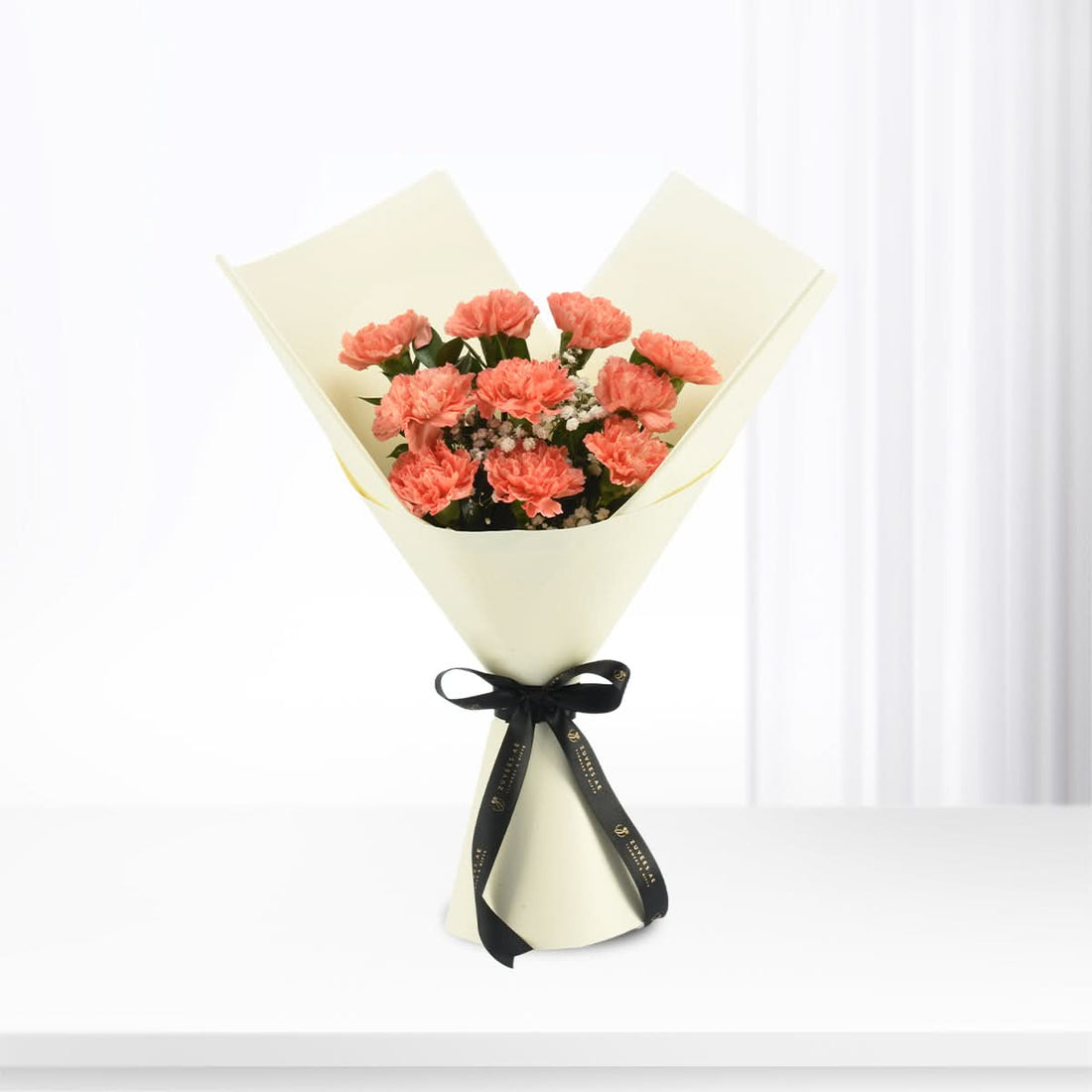 10 Ember Carnations Bouquet - Zuvees.ae