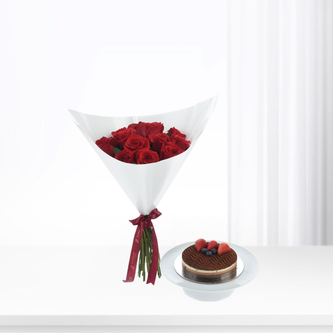 12 Red Roses Bouquet Cake Combo - Zuvees.ae