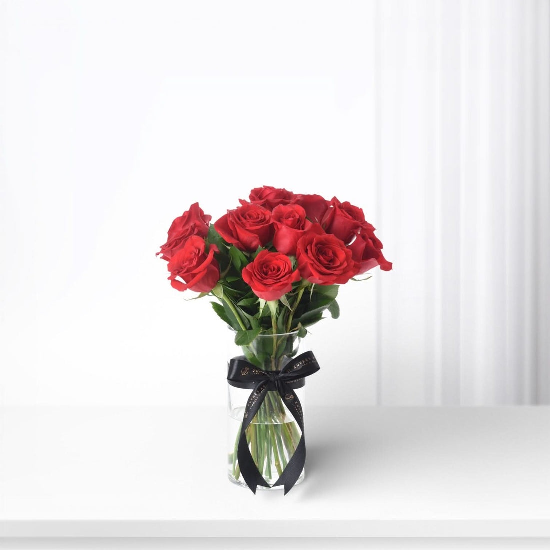 12 Valentine Red Roses Vase - Zuvees.ae