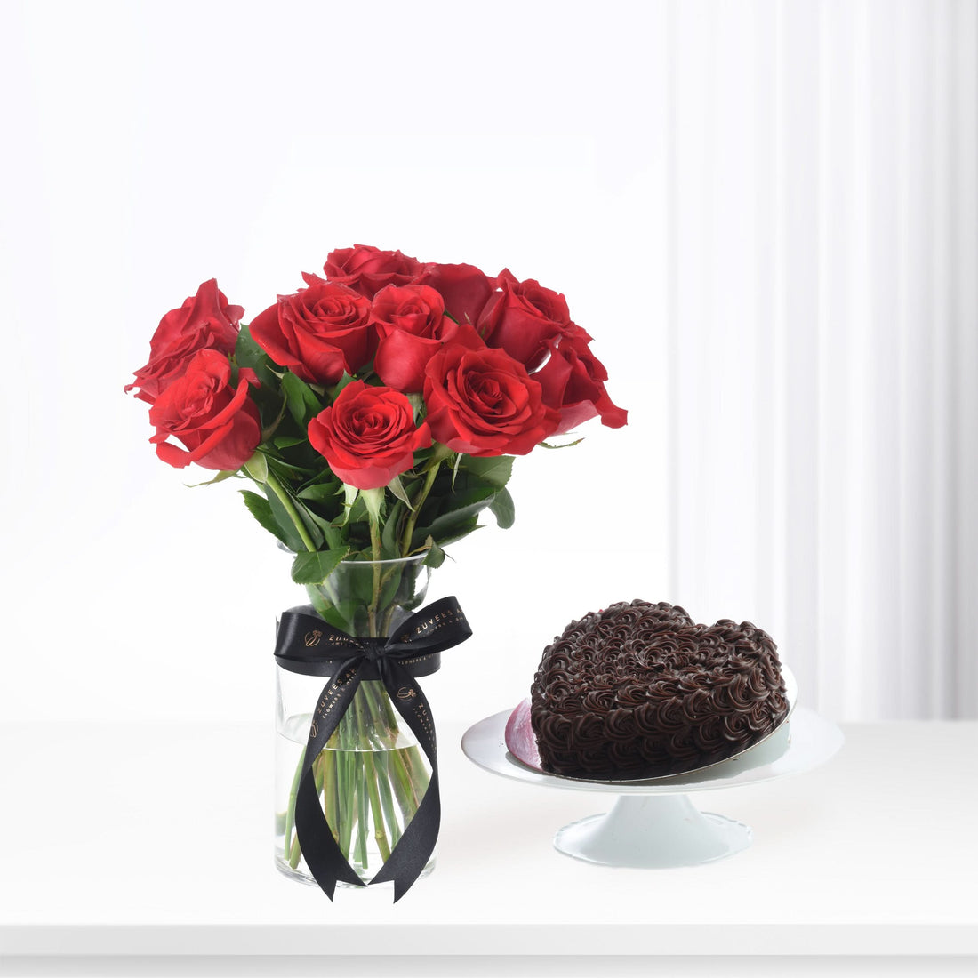12 Red Roses In Glass Vase Cake Combo - Zuvees.ae