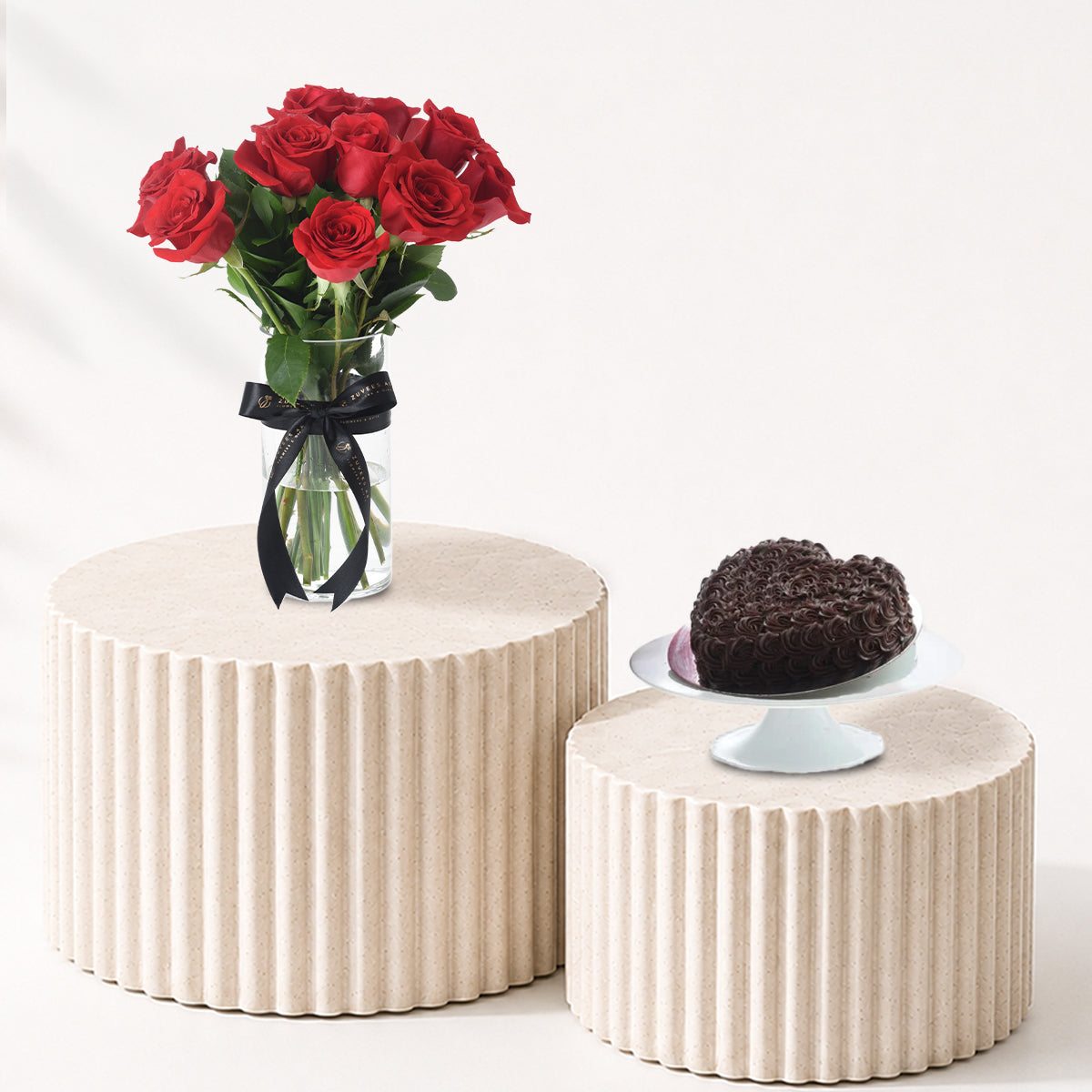 12 Red Roses In Glass Vase Cake Combo - Zuvees.ae