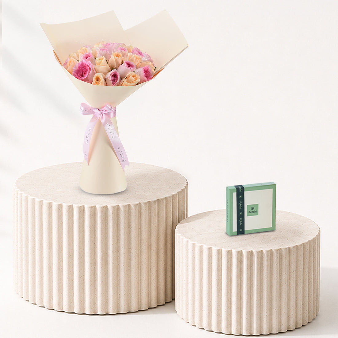 Peach &amp; Pink Delight Bouquet Chocolate Combo - Zuvees.ae