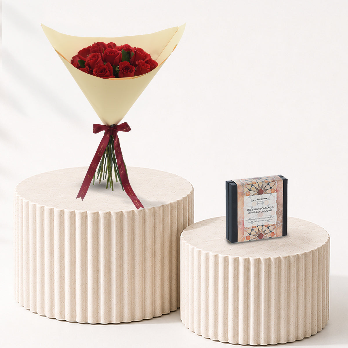 15 Roses, After Midnight Bouquet Chocolate Combo - Zuvees.ae