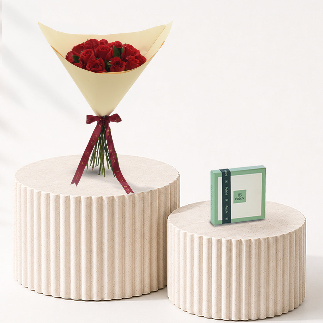 15 Roses, After Midnight Bouquet Chocolate Combo - Zuvees.ae