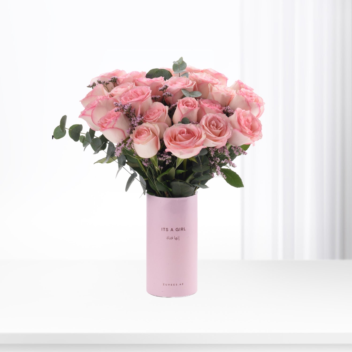 Pink roses in soft pink "It&
