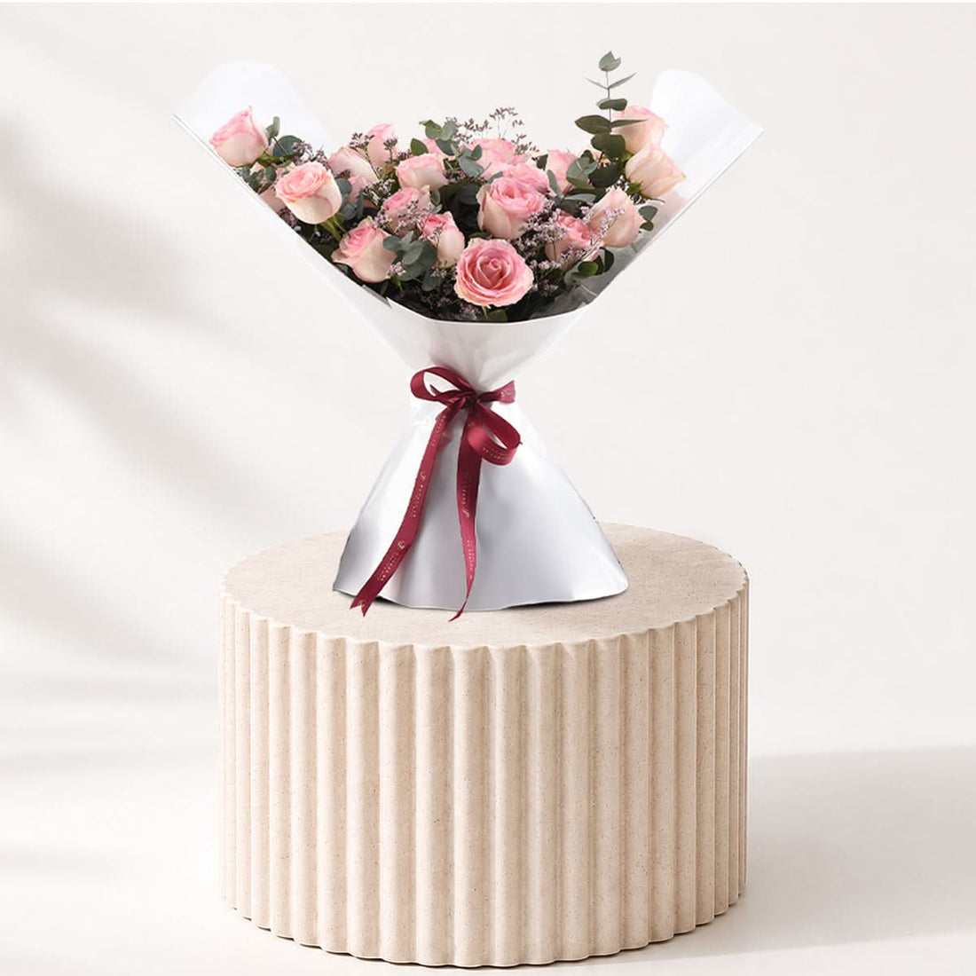 Royal Pink Bouquet - Zuvees.ae