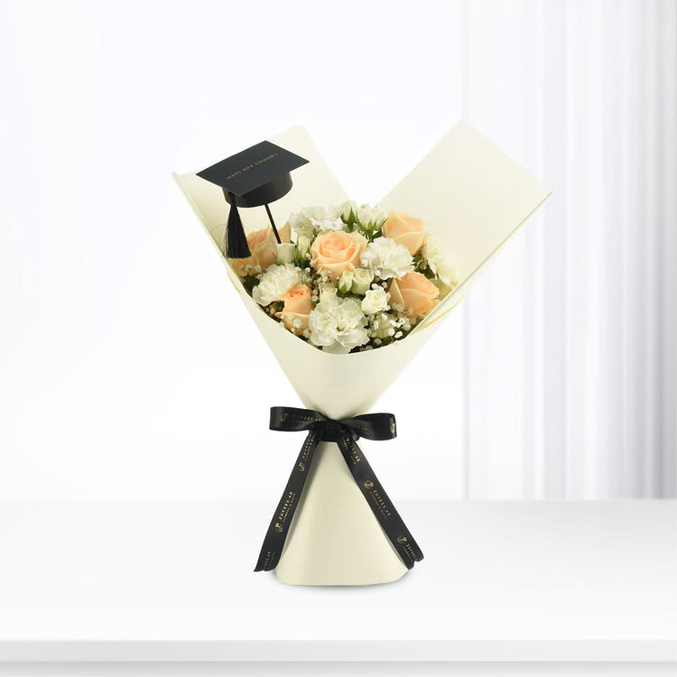 Bloom of Merit Bouquet - Zuvees.ae