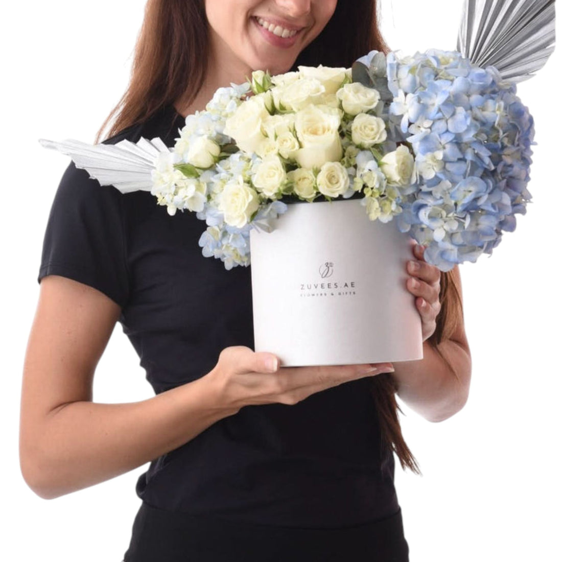 Blue &amp; White Birthday Bloom Box - Zuvees.ae