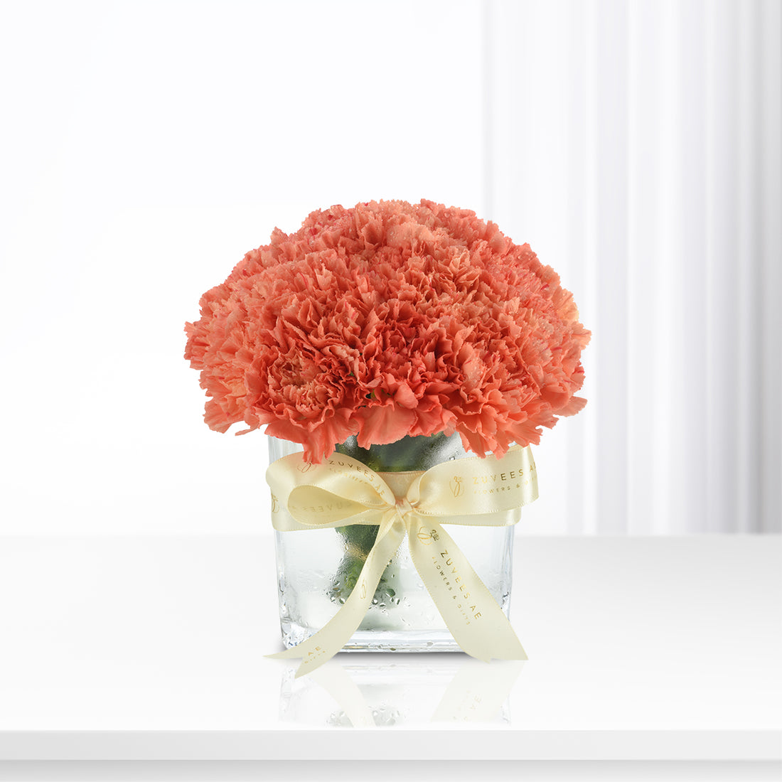 Burnished Carnations Vase - Zuvees.ae
