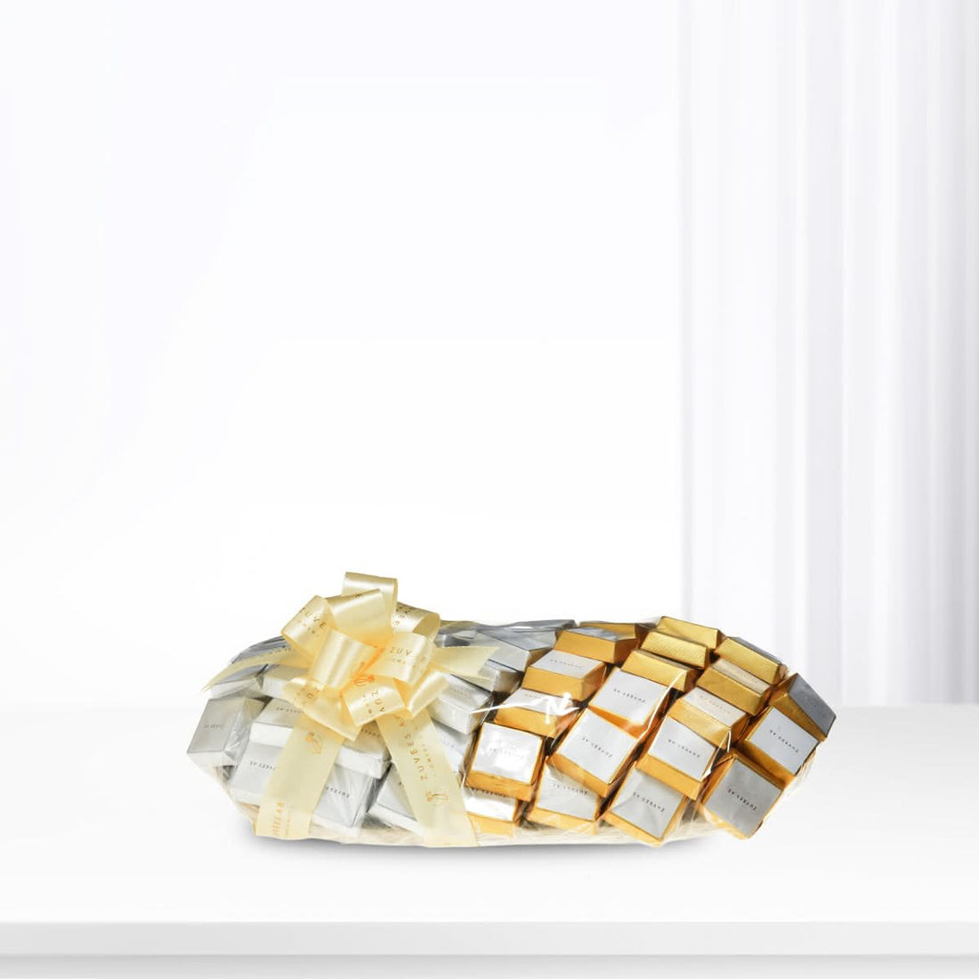 Chocolates Gift Plate - Zuvees.ae