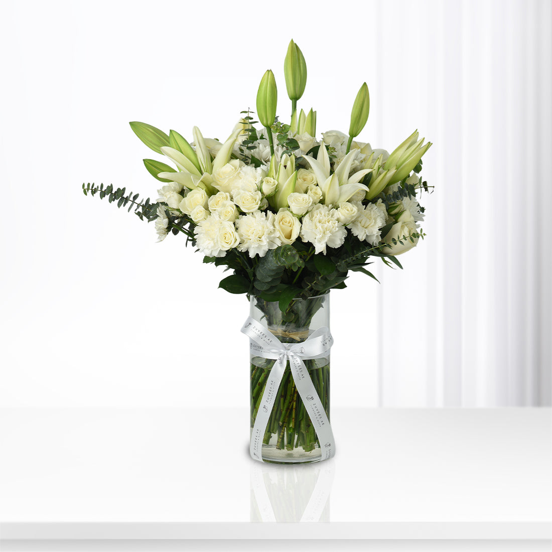 Cloudgarden Vase - Zuvees.ae