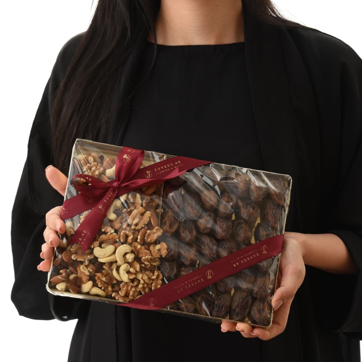Dates &amp; Dry Fruits Plate - Zuvees.ae
