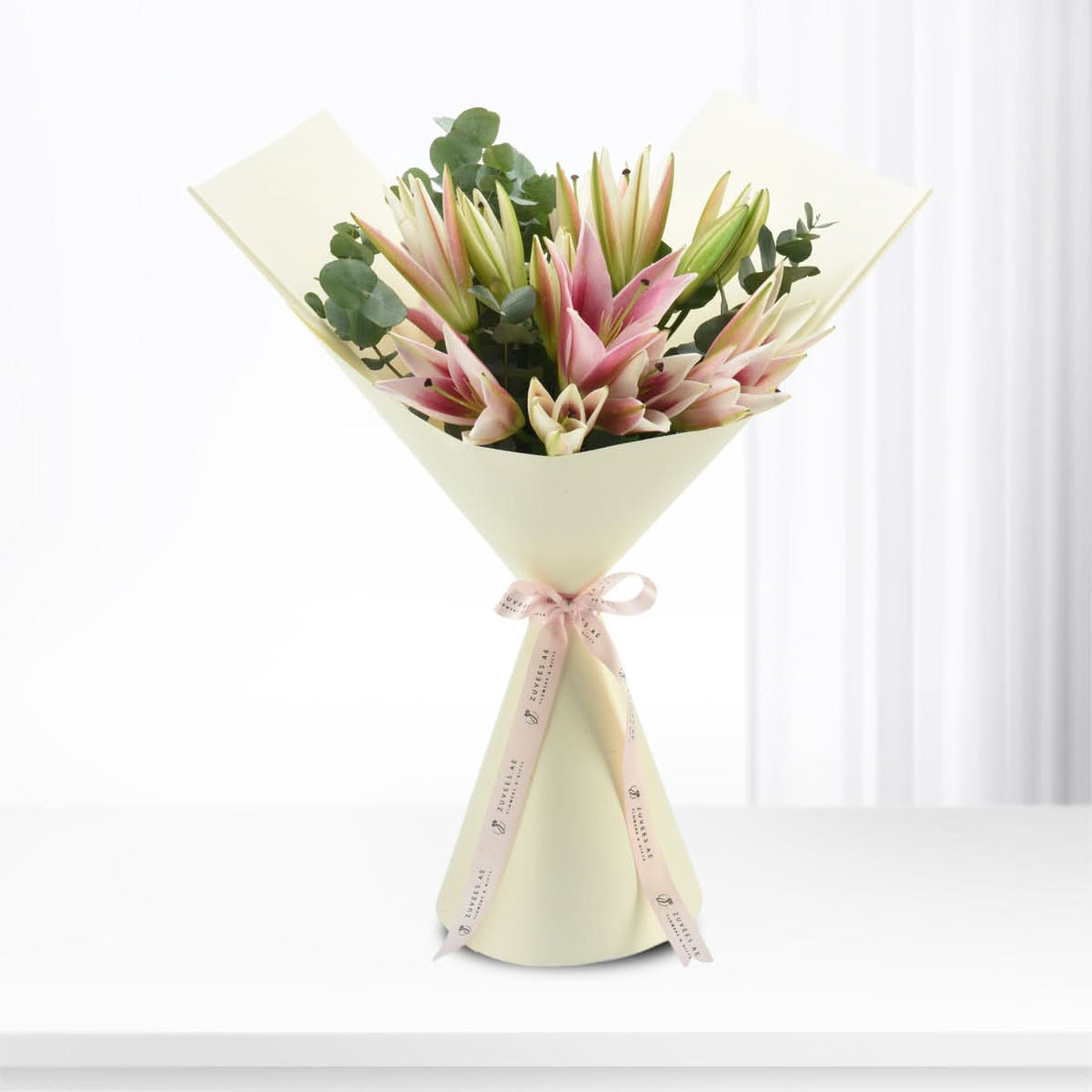 Moonblush Lilies Bouquet - Zuvees.ae