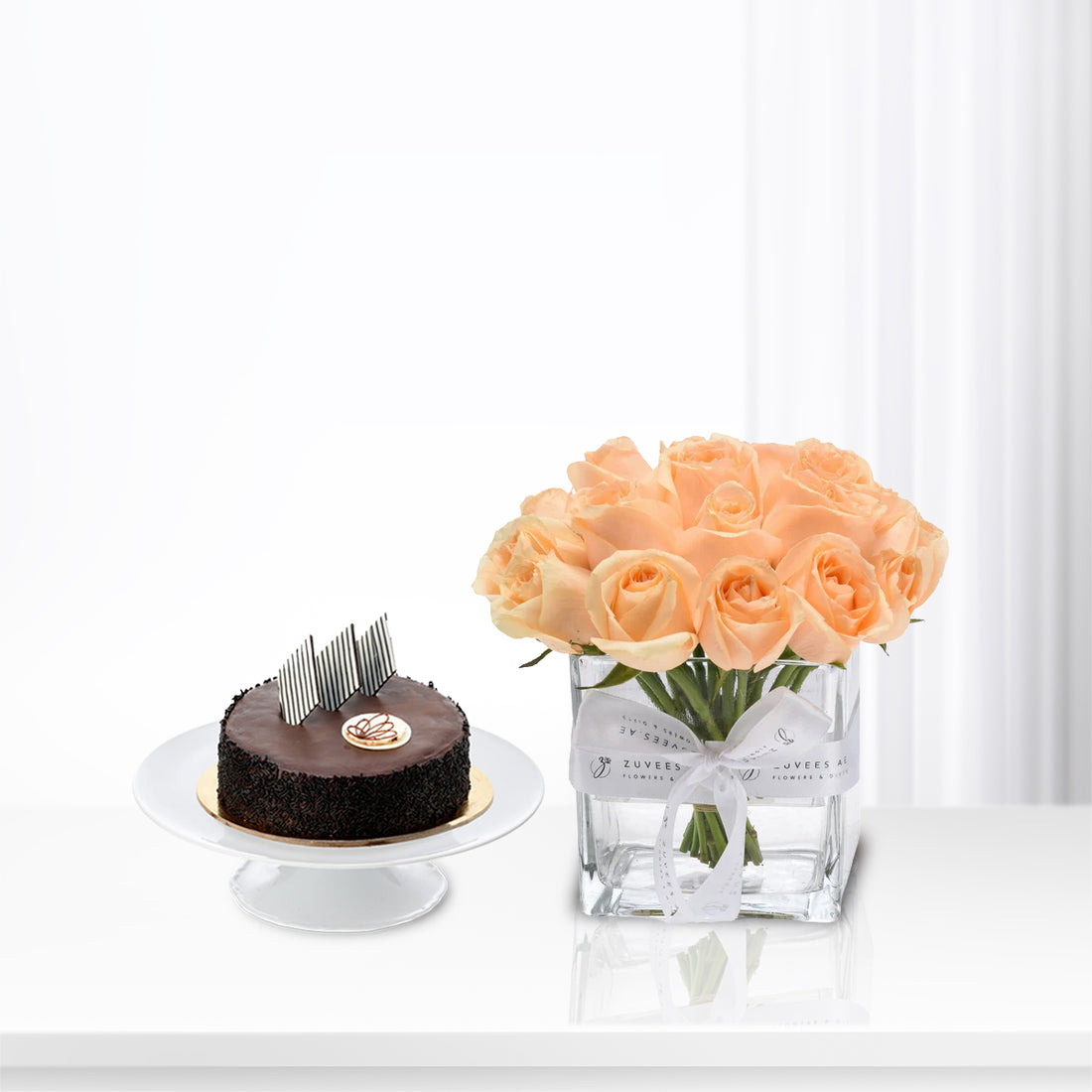 Peach Whisper In Glass Vase Cake Combo - Zuvees.ae