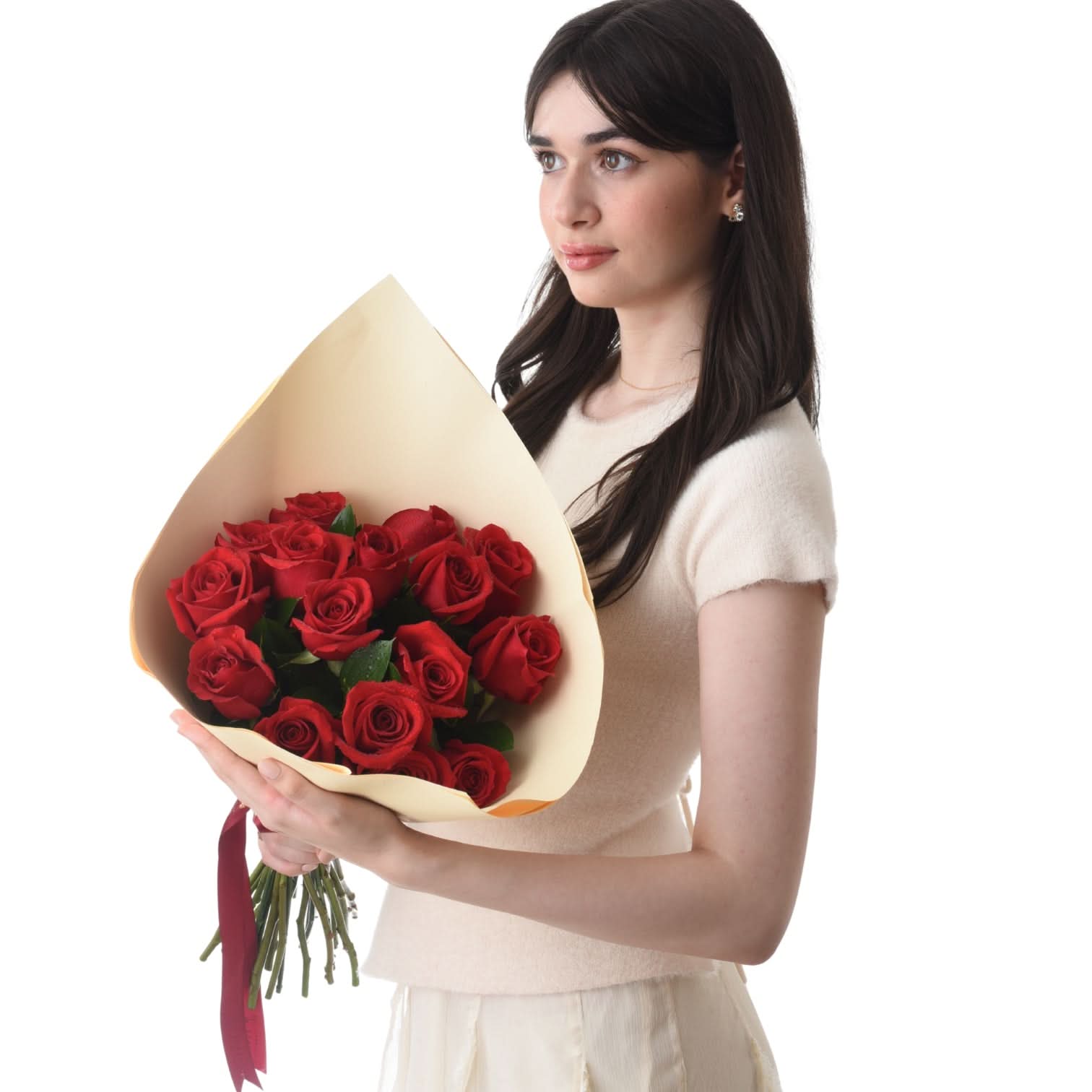 15 Roses, After Midnight Bouquet - Zuvees.ae