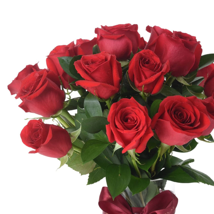 15 Red Roses In In My Heart Always Vase Cake Combo - Zuvees.ae