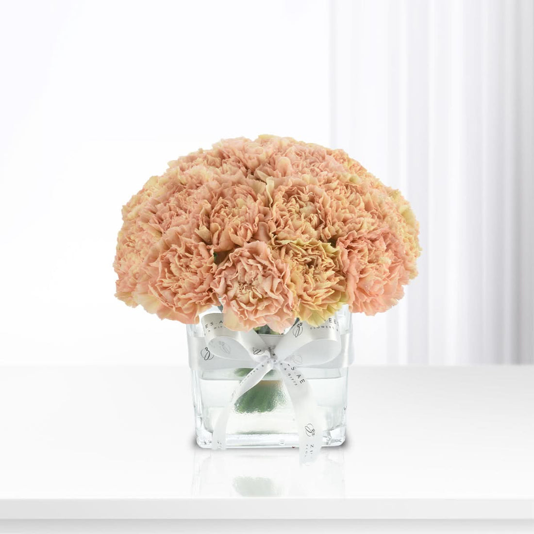 Soft Amber Bloom Vase - Zuvees.ae