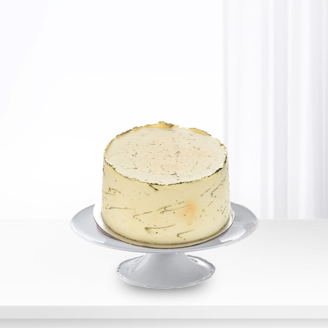 Vanilla Strawberry Cake - Zuvees.ae