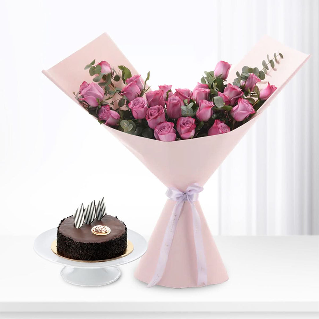 Violet Blush Rose Bouquet Cake Combo - Zuvees.ae