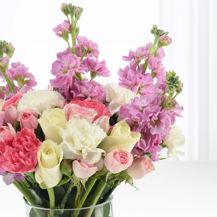 Where Petals Bloom Vase - Zuvees.ae